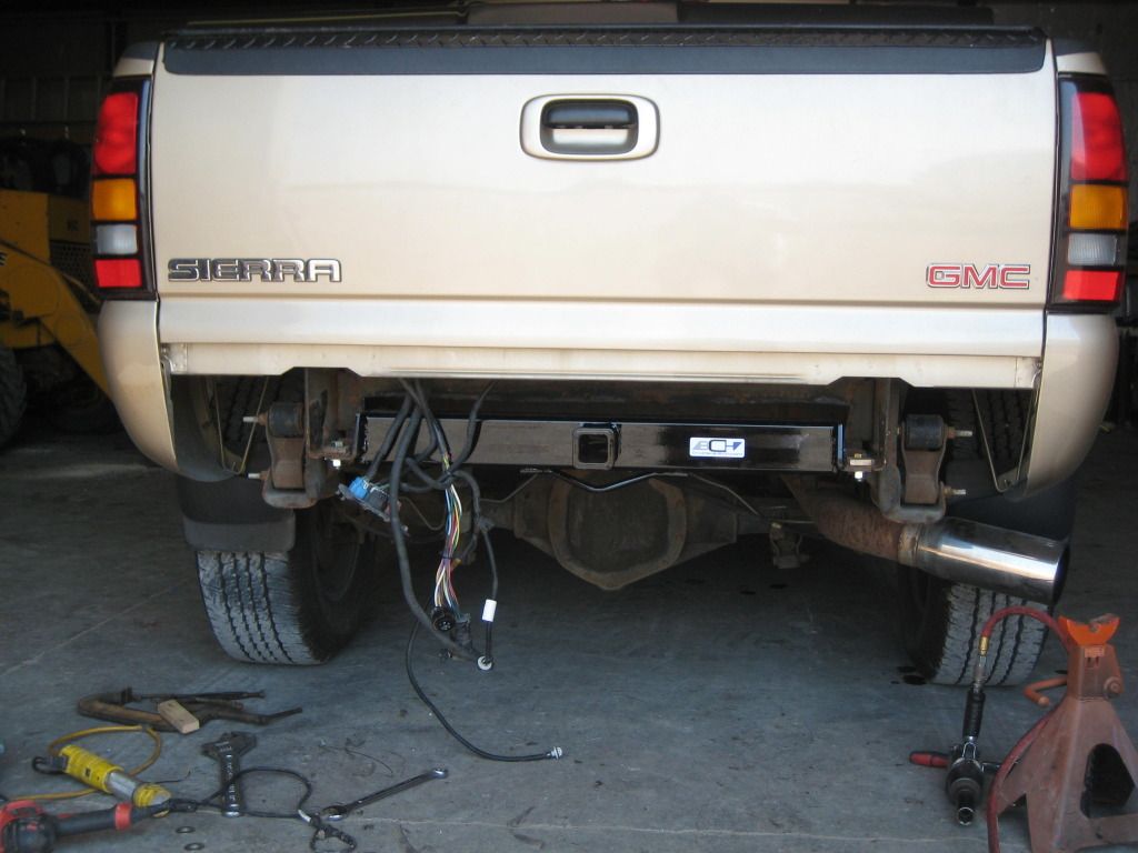 Needing a hitch for a rollpan? Any help? Chevy and GMC Duramax Diesel